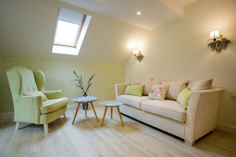 Ghencea, New Residence, inchiriere penthouse 4 camere, 2 locuri de parcare.